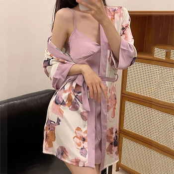 Сексуальная ночная рубашка на подтяжках с цветочным принтом, комплект халатов Twinset, Весенне-летние пижамы, Свободное атласное домашнее платье, Женское кимоно, халат-халат